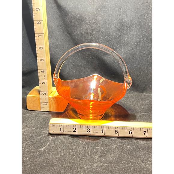 Hand Blown Viking Glass MCM Orange Basket With Clear Handle - Picture 3 of 6